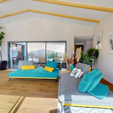 Etoilee Avec Piscine 8 Personnes Otel 4*